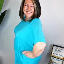 Iris & Rainbow Boutique New Arrivals #M622 Show My Cut Out Top (Ocean Blue)