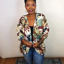 Iris & Rainbow Boutique #K643 Pushing Limits Floral Cardigan