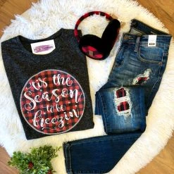 Iris & Rainbow Boutique #H94 Tis The Season To Be Freezin T-Shirt New Arrivals