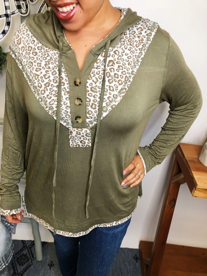 Iris & Rainbow Boutique #L557 Pretty Leopard Top 7 Iris & Rainbow Boutique #L557 Pretty Leopard Top