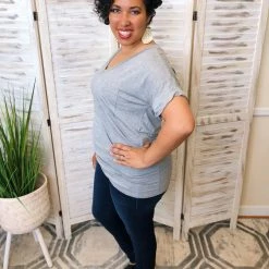 Iris & Rainbow Boutique #J917 The Perfect Pocket Top (Heather Grey)