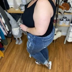 Iris & Rainbow Boutique #81 Beach Splash Judy Blue Boyfriend Jeans 16 Iris & Rainbow Boutique #81 Beach Splash Judy Blue Boyfriend Jeans