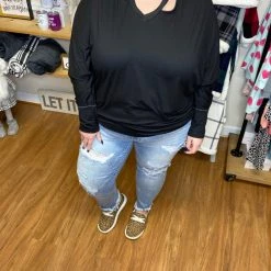 Iris & Rainbow Boutique #H133 Splatter Distressed Boyfriend Judy Blue New Arrivals