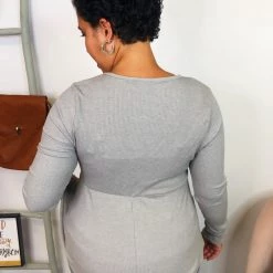 Iris & Rainbow Boutique #K783 Making The Most Of It Top (Heather Grey) New Arrivals