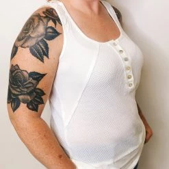 Iris & Rainbow Boutique #K400 Free Fall With Me Tank (Off-White)