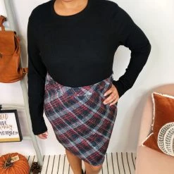 Iris & Rainbow Boutique #L201 Feeling Festive Plaid Dress (Black/Red)