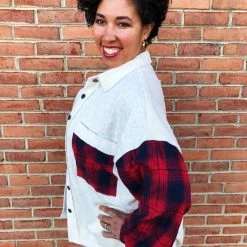 Iris & Rainbow Boutique #L336 Snowing On Plaid POL Shacket