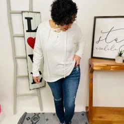 Iris & Rainbow Boutique New Arrivals #L955 Joyful Spring Top