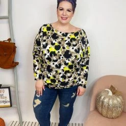 Iris & Rainbow Boutique *DOORDBUSTER* #K970 Light My Night Dolman Top