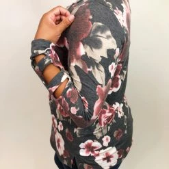 Iris & Rainbow Boutique #K688 Sparks Of Joy Floral Top