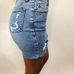 Iris & Rainbow Boutique New Arrivals #M494 Feeling Hot Judy Blue Shorts