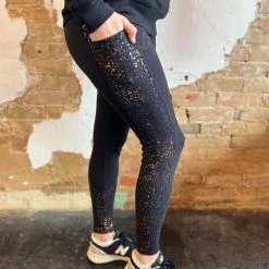 Iris & Rainbow Boutique New Arrivals #M409 Holding On Leggings