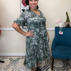 Iris & Rainbow Boutique #H792 Soaring High Lo Dress (Olive)