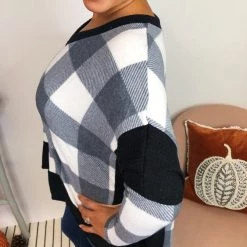 Iris & Rainbow Boutique #L40 *Doorbuster* Plaid About You Top (Black/White) New Arrivals