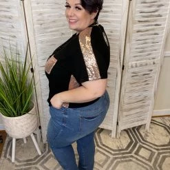 Iris & Rainbow Boutique #J832 Independent Woman Relaxed Fit Judy Blue High Waist Jeans