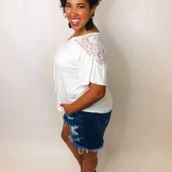 Iris & Rainbow Boutique #K421 Floral Lace Shoulders (White)