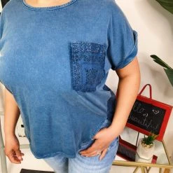 Iris & Rainbow Boutique #M738 It's All About The Details Top