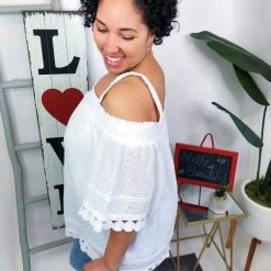 Iris & Rainbow Boutique #M719 Remember Me Top