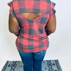 Iris & Rainbow Boutique #K487 Keyed Up In Plaid Top (Red/Black)