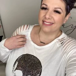 Iris & Rainbow Boutique #L917 Shine Of Rock Star Top (Off White)