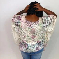 Iris & Rainbow Boutique New Arrivals #L8 Dreaming Of A Floral Poncho