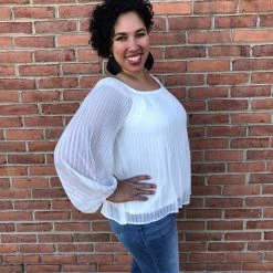 Iris & Rainbow Boutique New Arrivals #J155 Sandy Strolls Pleated Off Shoulder Top (Ivory)