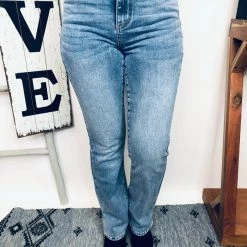 Iris & Rainbow Boutique #M163 Hips Don't Lie Slim Bootcut Judy Blue Jeans