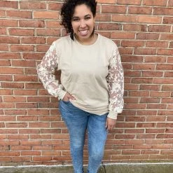 Iris & Rainbow Boutique #H281 Into The Orchard Blouse New Arrivals