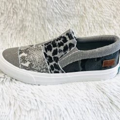 Iris & Rainbow Boutique #J509 Grey Origins Blowfish Shoes