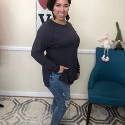 Iris & Rainbow Boutique #H826 The Edge Of The World Top New Arrivals