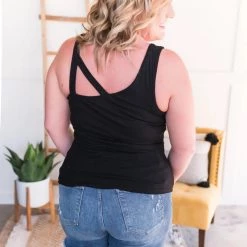 Iris & Rainbow Boutique New Arrivals #K452 Far Away Tank Top (Black)