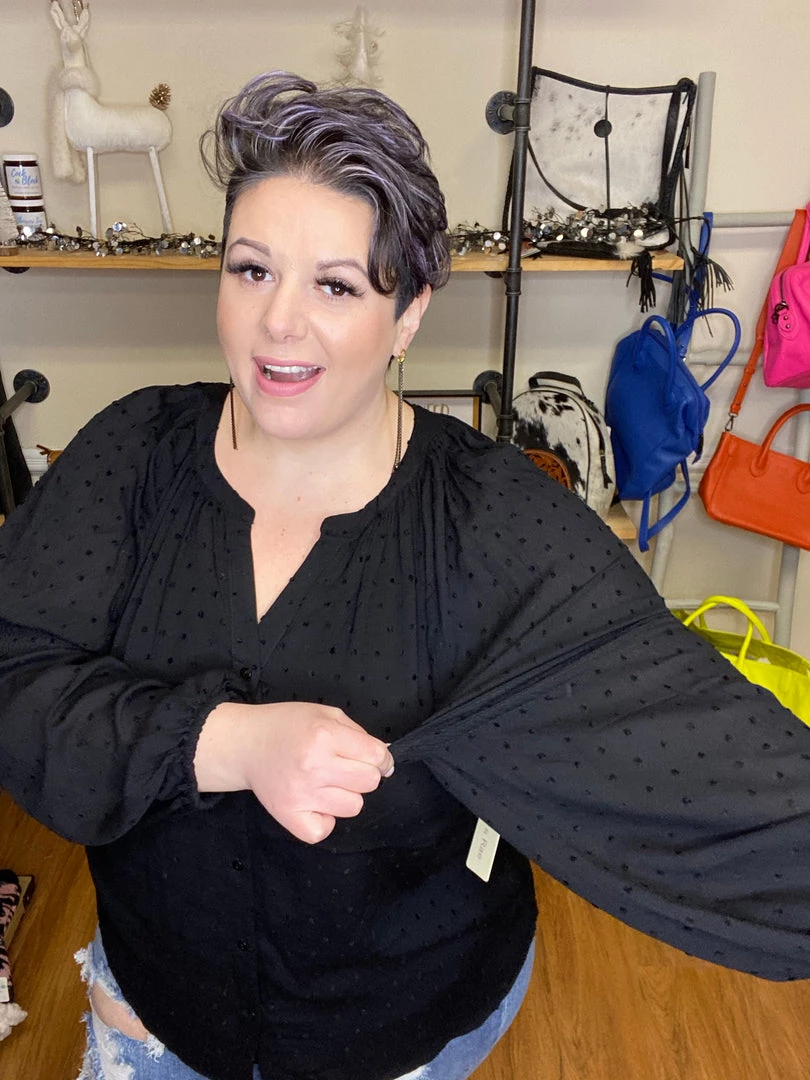 Iris & Rainbow Boutique #H263 Evening Cruise Swiss Dot Top (Black) New Arrivals 6 Iris & Rainbow Boutique #H263 Evening Cruise Swiss Dot Top (Black) New Arrivals