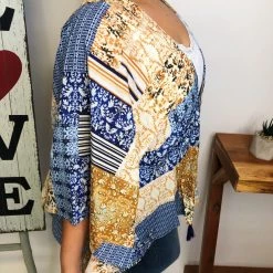 Iris & Rainbow Boutique New Arrivals #M166 One Right Now Kimono (Blue Mix)