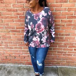 Iris & Rainbow Boutique #K688 Sparks Of Joy Floral Top