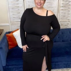 Iris & Rainbow Boutique #L229 Breathtaking In Black Dress