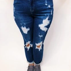 Iris & Rainbow Boutique New Arrivals #K598 Meet Me In The City Boyfriend Judy Blue Jeans