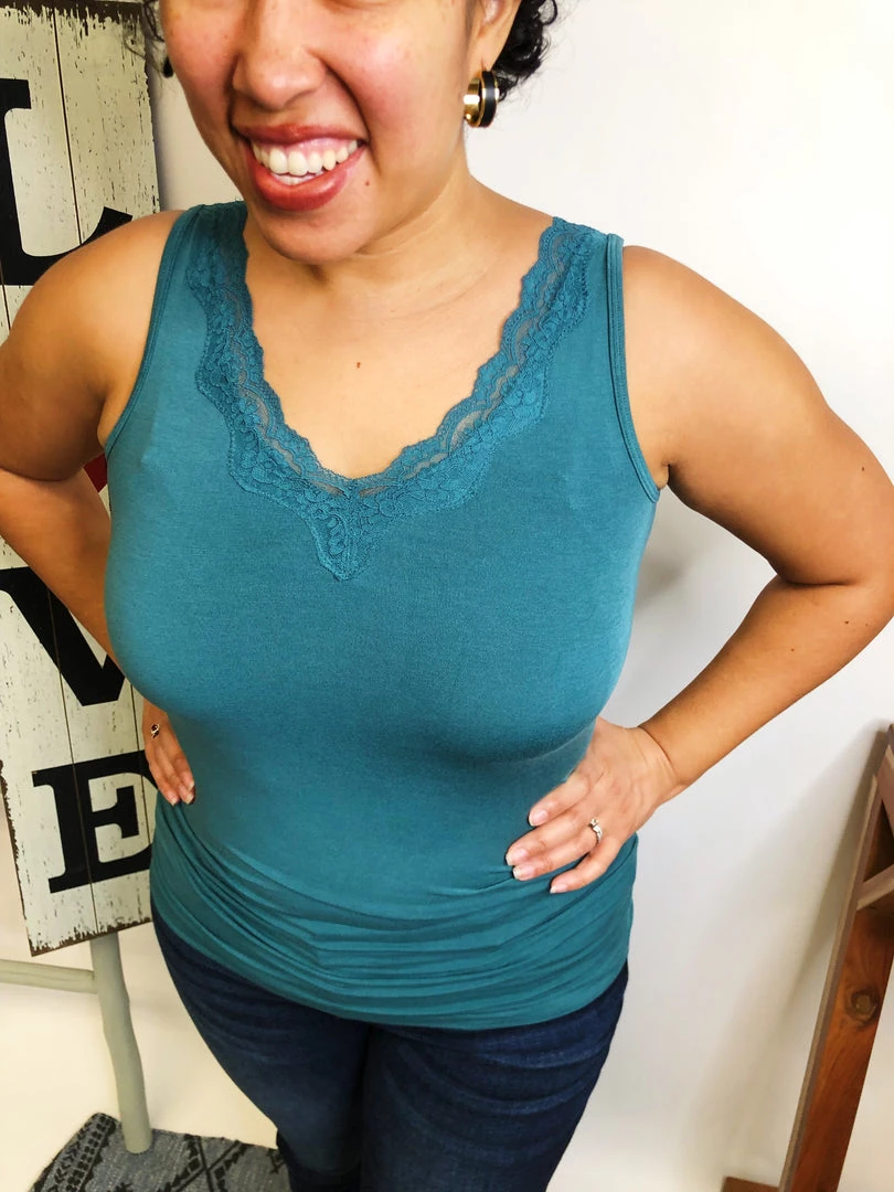 Iris & Rainbow Boutique New Arrivals #L664 Dreamy Reversible Tank (Peacock) 3 Iris & Rainbow Boutique New Arrivals #L664 Dreamy Reversible Tank (Peacock)