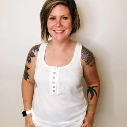 Iris & Rainbow Boutique #K400 Free Fall With Me Tank (Off-White)