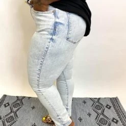 Iris & Rainbow Boutique #K486 You're Everything I Want Girlfriend Judy Blue Jeans