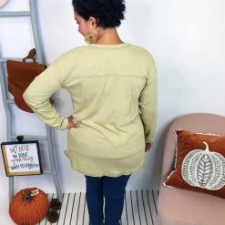 Iris & Rainbow Boutique #K958 Sweet Escape Long Sleeve Top (Olive)