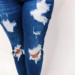 Iris & Rainbow Boutique New Arrivals #K598 Meet Me In The City Boyfriend Judy Blue Jeans