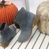 Iris & Rainbow Boutique #K976 The North Star Boots (Grey)