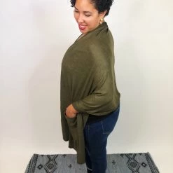 Iris & Rainbow Boutique #K733 Going Steady Pocket Scarf (Olive)
