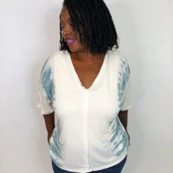 Iris & Rainbow Boutique #K762 Check My Blue Sides POL Top New Arrivals