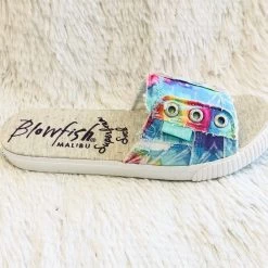 Iris & Rainbow Boutique #J508 Flip Into The Tie Dye Blowfish Sandals