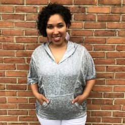 Iris & Rainbow Boutique #J728 Perfectly Paisley Hoodie Top New Arrivals