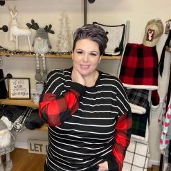 Iris & Rainbow Boutique New Arrivals #Q02 Feeling Like Fall Buffalo Stripe Top