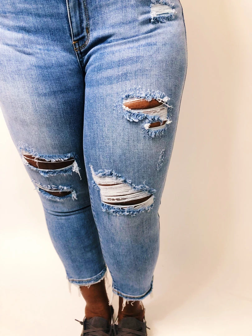 Iris & Rainbow Boutique #k587 Wildest Dreams Judy Blue Destroyed Capri New Arrivals 7 Iris & Rainbow Boutique #k587 Wildest Dreams Judy Blue Destroyed Capri New Arrivals