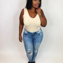 Iris & Rainbow Boutique #K748 Waiting On The World Judy Blue Skinny Jeans