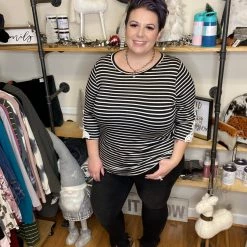 Iris & Rainbow Boutique #H173 Black Panther Frayed Hem Judy Blue Skinny Jeans